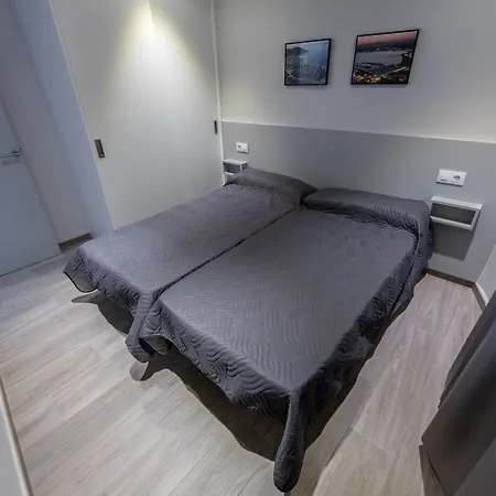Apartamento Palmeras 2.2/2.5 Rosas